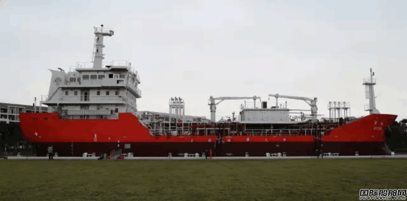  �Ǵ�����·�� ����-�ò�-����-�װ�-������-��ʻ̨ ����������Ϊ���ʽṹ��ȫ��60.8�ף���10�ס��ϲ㽨���� ...