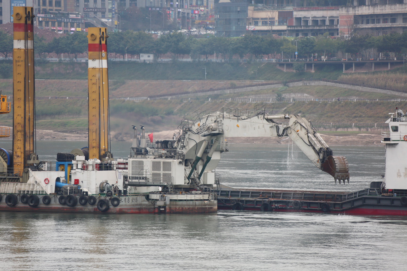 ��������P995�����ھ��